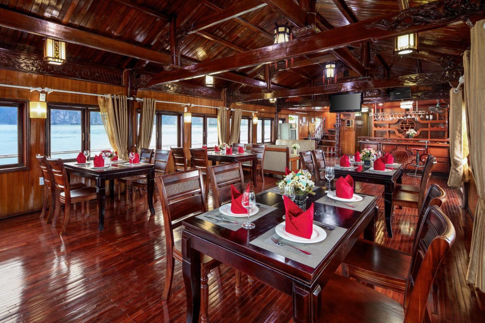 Cozy Bay Classic Cruise Ha Long Exteriör bild