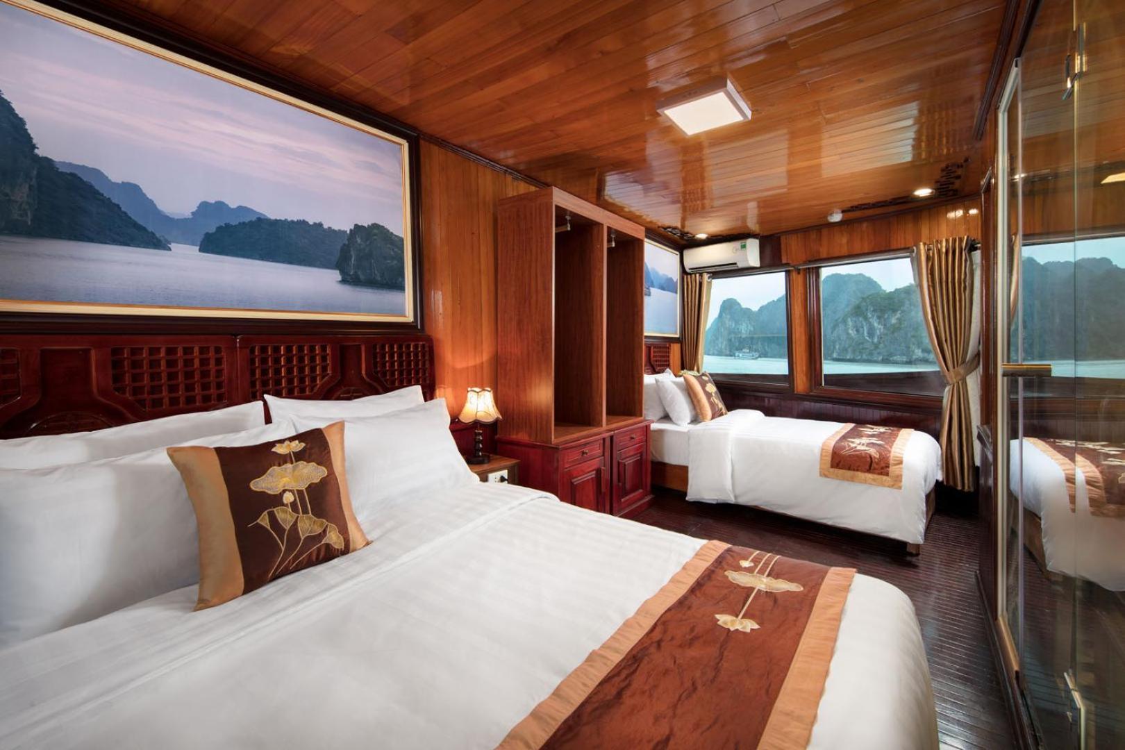 Cozy Bay Classic Cruise Ha Long Exteriör bild