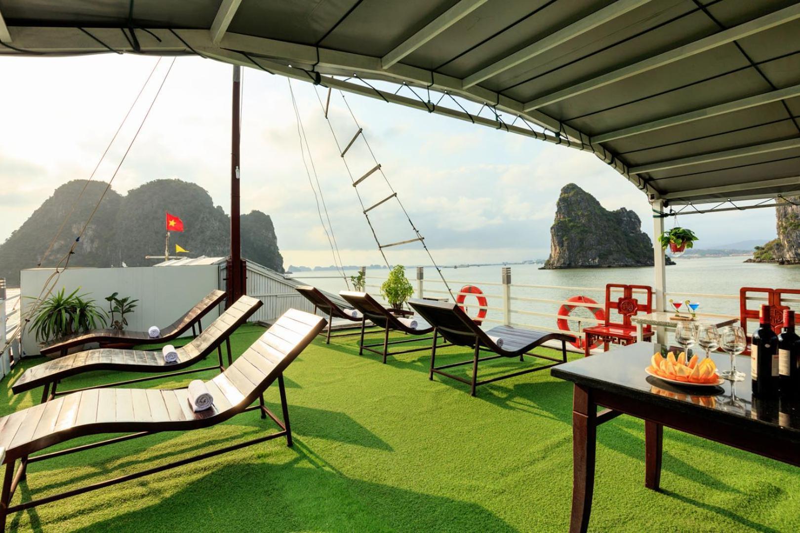 Cozy Bay Classic Cruise Ha Long Exteriör bild
